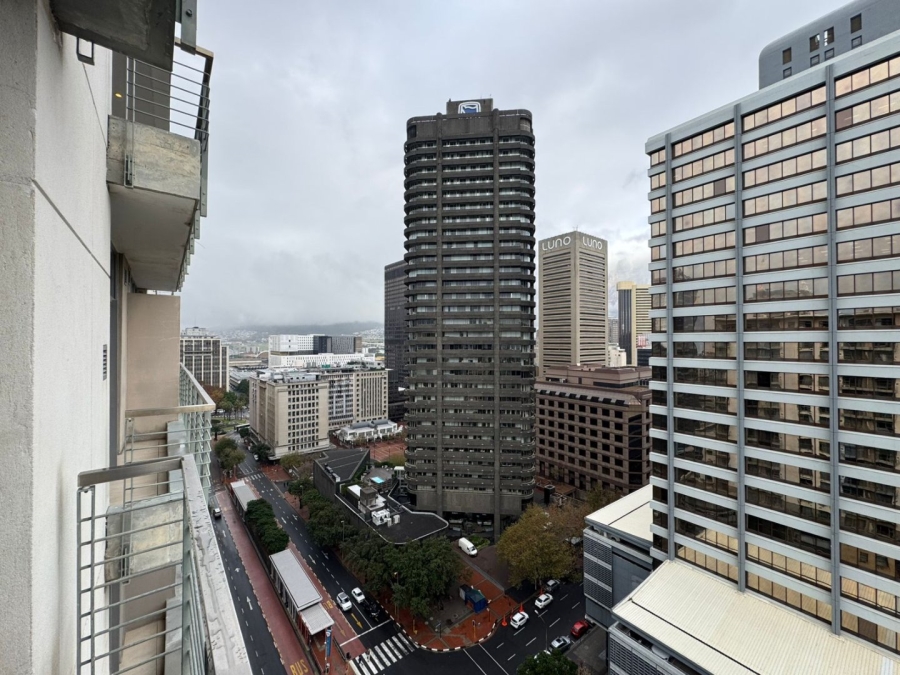 2 Bedroom Property for Sale in Cape Town City Centre Western Cape